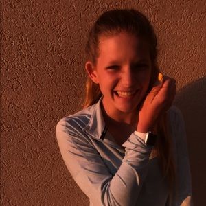 Meet your Posher, Jenna